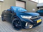 Volkswagen T-Roc CABRIO 150tsi -AUTOMAAT - R-LINE -LED -GPS, Auto's, 4 zetels, 4 cilinders, Cabriolet, Leder en Stof