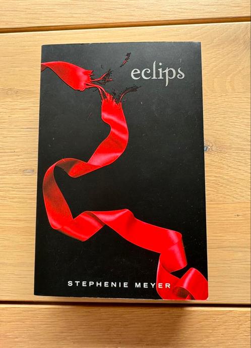 Stephenie Meyer - Eclips, Livres, Livres pour enfants | Jeunesse | 13 ans et plus, Comme neuf, Enlèvement ou Envoi