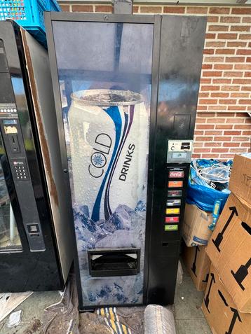 Drank automaat te koop, Ophalen