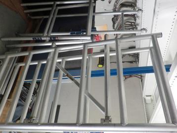 Altrex rolsteiger nieuw met veel assesoires beschikbaar voor biedingen