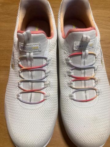Sketchers dames schoennen 41 beschikbaar voor biedingen