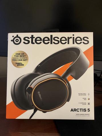 SteelSeries Arctis 5 Gaming Headset (Wired) – Perfecte staat beschikbaar voor biedingen