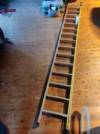 Houten molenaarstrap zoldertrap of vlizo 320 max 240 knik, Ophalen