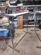 Étagères à vêtements, Enlèvement