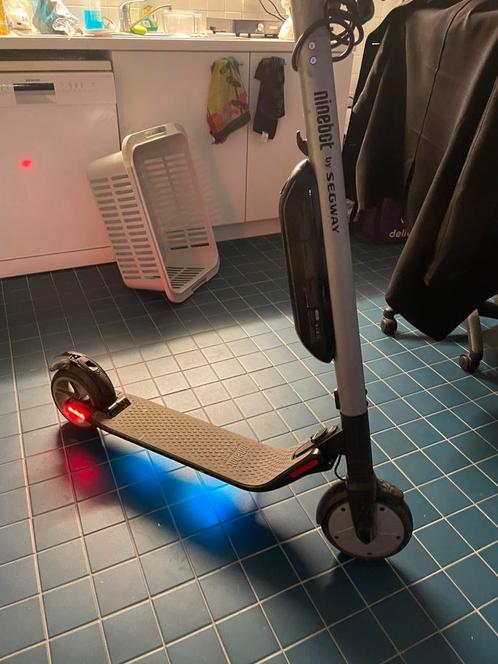 SEGWAY NINEBOT ES4, Fietsen en Brommers, Steps, Zo goed als nieuw, Elektrische step (E-scooter), Ophalen