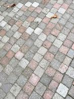 GRATIS 380m2 betonklinker 11x11x6, Tuin en Terras, Ophalen, Klinkers, Zo goed als nieuw, 10 m² of meer