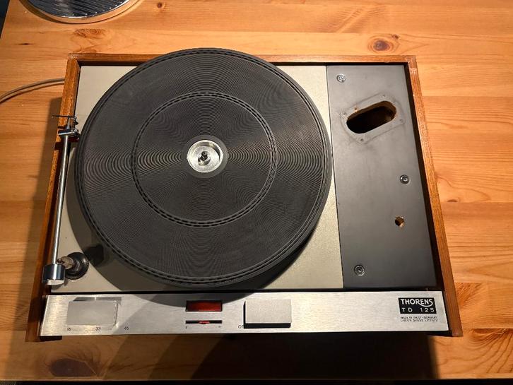 Thorens TD125 met losse toonarm + Stanton 681EEE, Audio, Tv en Foto, Platenspelers, Gebruikt, Platenspeler, Thorens, Pitch-regelaar