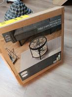 Zwarte en houten tafel, inclusief klok, nieuw en ongeopend., Huis en Inrichting, Tafels | Salontafels, Ophalen, Nieuw