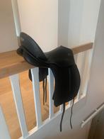 Kieffer zadel 18,5 inch, Dieren en Toebehoren, Paarden en Pony's | Zadels, Ophalen, Zo goed als nieuw