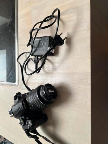 Nikon D3000 beschikbaar voor biedingen
