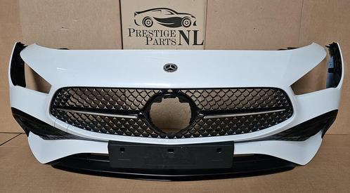 Voorbumper Mercedes Cla Klasse W118 Facelift AMG A1188856303, Auto-onderdelen, Carrosserie, Bumper, Voor, Gebruikt, Ophalen of Verzenden