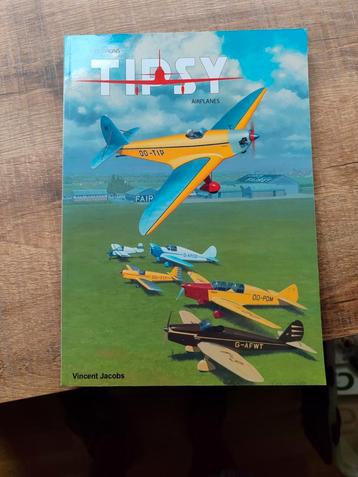 Livres sur l'aviation beschikbaar voor biedingen