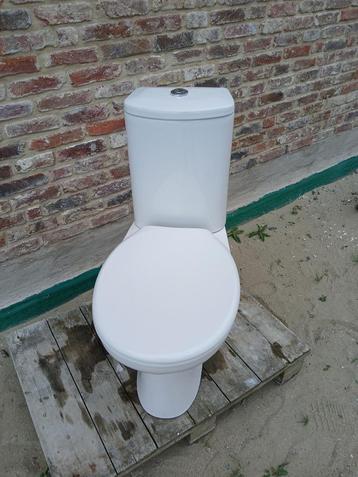 Toilet van het merk Sphinx beschikbaar voor biedingen