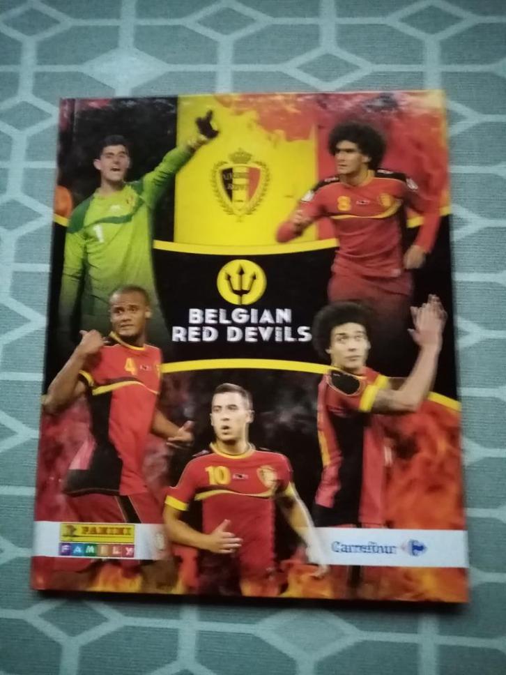 VOLLEDIG ALBUM "BELGIAN RED DEVILS-CARREFOUR 2013-2014, Verzamelen, Supermarktacties, Ophalen of Verzenden