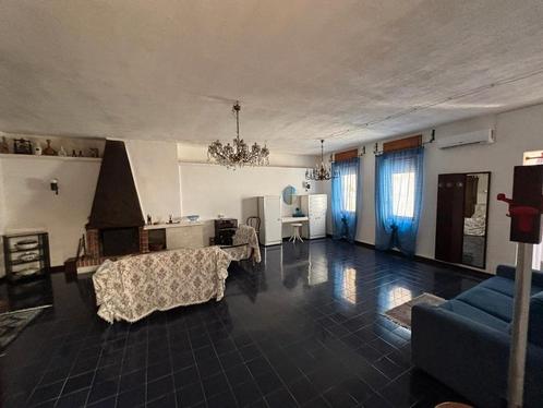 Vakantie woning Italië, Vakantie, Vakantiehuizen | Italië, Campanië en Zuid-Italië, Appartement, Stad, Aan zee, Tv