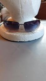 Lunette solaire de marque valine, Handtassen en Accessoires, Zonnebrillen en Brillen | Heren, Ophalen of Verzenden, Zo goed als nieuw