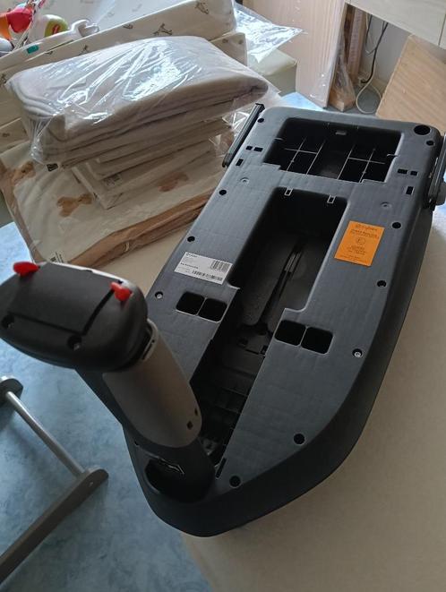isofix, Kinderen en Baby's, Autostoeltjes, Nieuw, Overige merken, Isofix, Ophalen