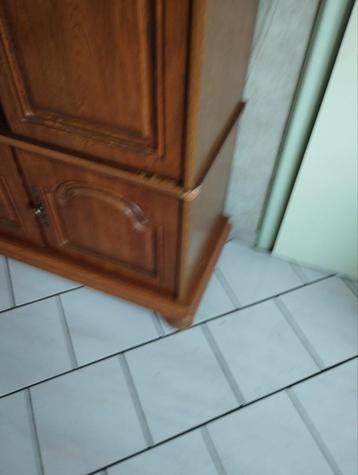 Iiving Kast met bar  beschikbaar voor biedingen