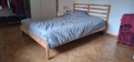 Grenen bed ,1.40 cm breed,lattenbodem,matras., Huis en Inrichting, Slaapkamer | Slaapbanken, Ophalen