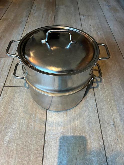 Demeyere Apollo lage kookpot + stoominzet 24, Huis en Inrichting, Keuken | Potten en Pannen, Ophalen