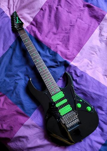 Ibanez Universe UV7 "Green Dot" original 1990 Japan beschikbaar voor biedingen