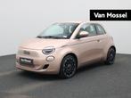 Fiat 500 500e 42 kWh La Prima, Auto's, Stof, Overige kleuren, 1365 kg, https://public.car-pass.be/vhr/c7946090-73b7-4add-8889-8ff055c3a219