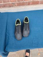 Voetbalschoenen maat 35,5, Ophalen, Gebruikt