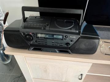 radio/cd en casette dek beschikbaar voor biedingen