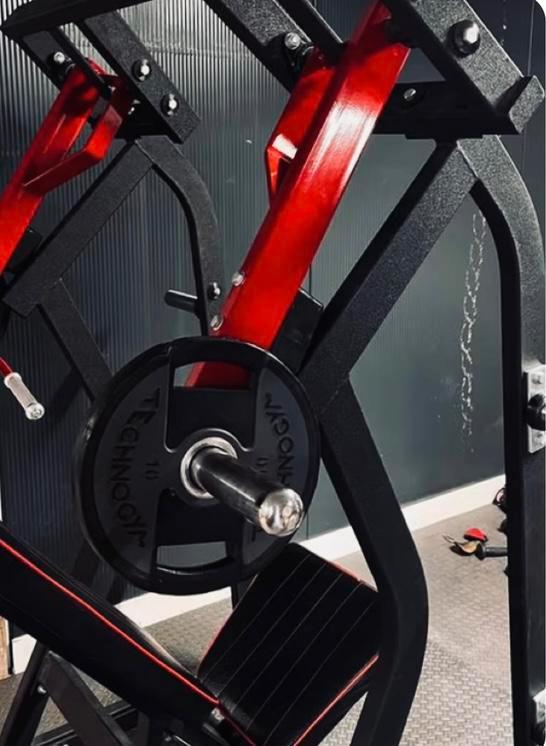 SHOULDER PRESS PLATE LOADED, Sport en Fitness, Fitnessmaterialen, Zo goed als nieuw, Ophalen of Verzenden