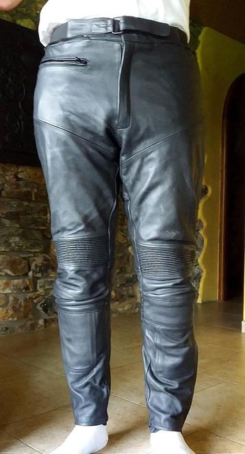 pantalon cuir moto