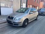 Skoda Fabia 1.2 - Airco - Garantie - Reeds gekeurd verkoop, Voorwielaandrijving, Stof, Zwart, USB