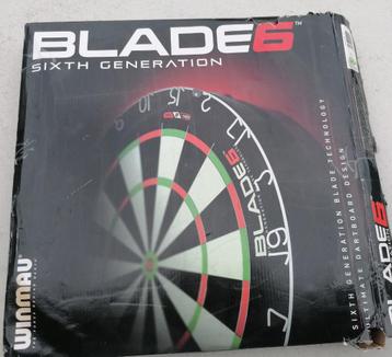 Winmau Blade 6.  beschikbaar voor biedingen