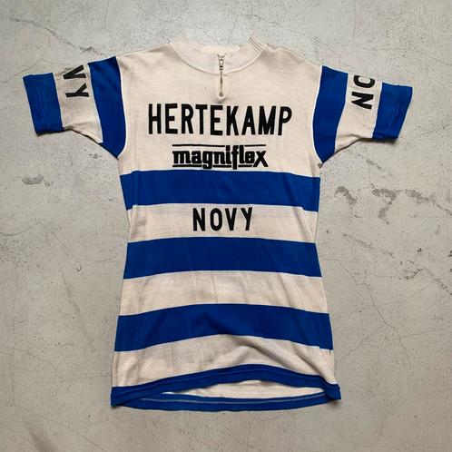 Hertekamp Magniflex Novy 1970 koerstrui wielertrui, Fietsen en Brommers, Fietsaccessoires | Fietskleding, Overige maten, Ophalen of Verzenden