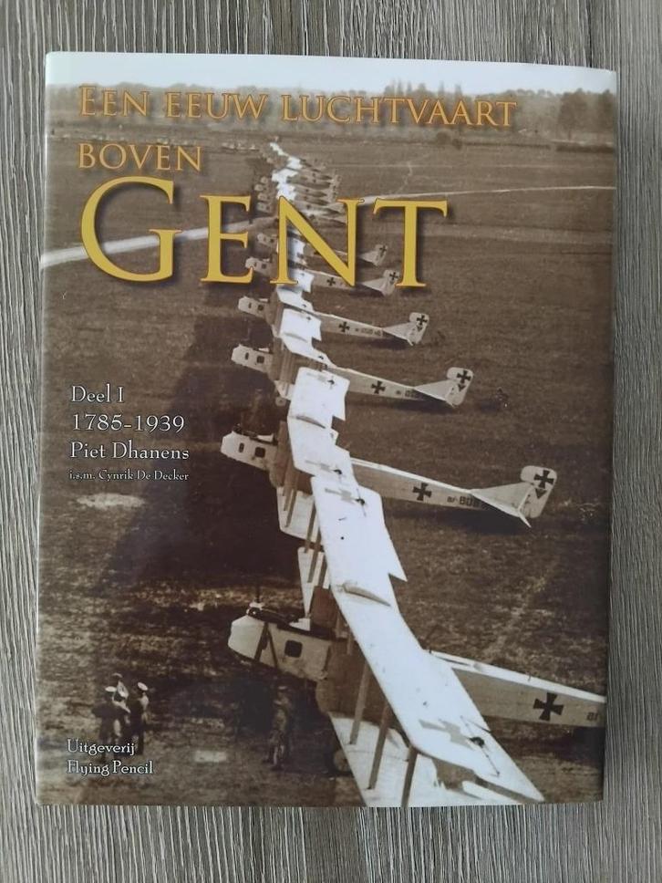 Luchtvaart boven Gent, Verzamelen, Luchtvaart en Vliegtuigspotten, Zo goed als nieuw, Boek of Tijdschrift, Ophalen of Verzenden