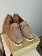 Dames "instappers".  Kleur nude nubuck.  Merk Natan. Maat 39, Ophalen, Zo goed als nieuw, Natan, Instappers