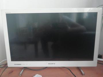 TV SONY KDL-24EX320 61cm beschikbaar voor biedingen