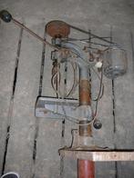 kolomboormachine oud model boorkop met sleutel 220 V, Kolomboormachine, Ophalen