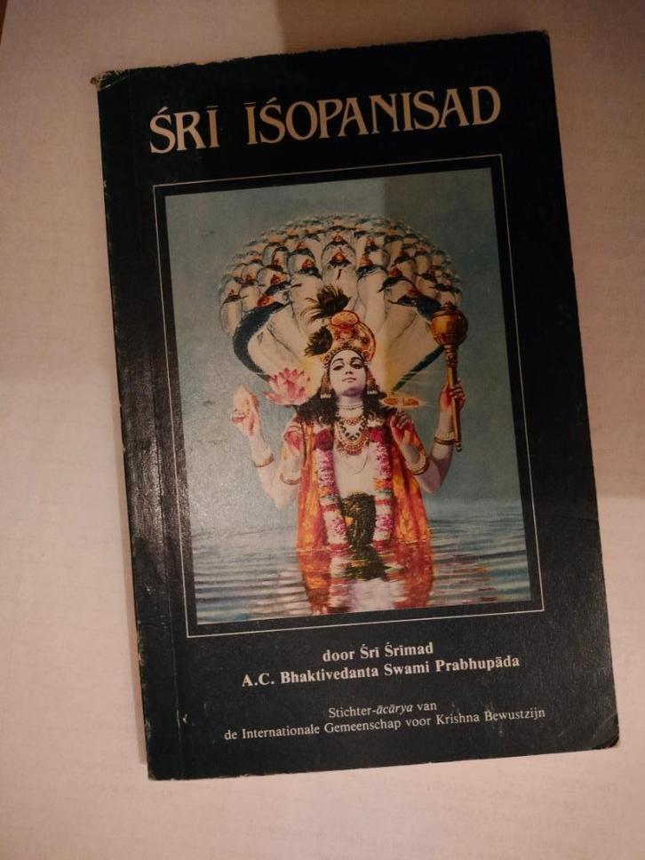 Sri isopanisad - Swami A.C, Boeken, Esoterie en Spiritualiteit, Gelezen, Spiritualiteit algemeen, Ophalen of Verzenden