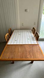Retro tafel met stoelen, Ophalen, Gebruikt
