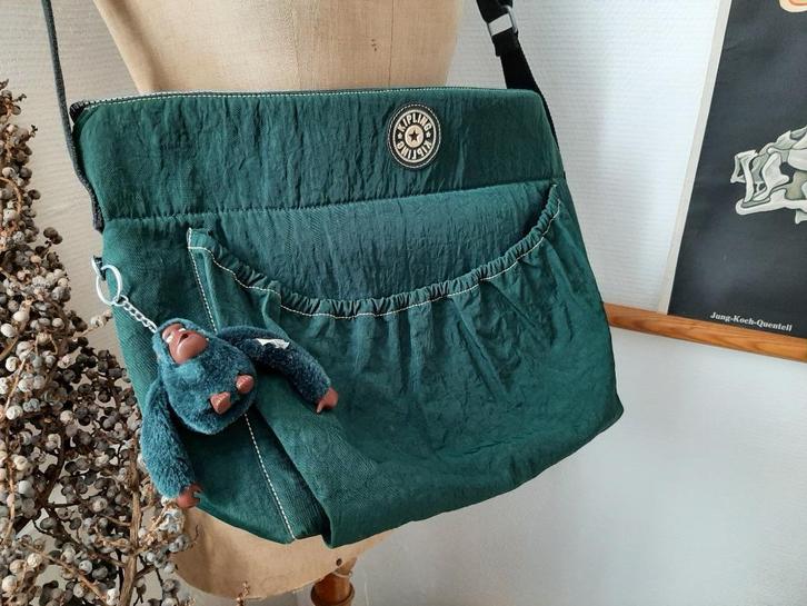 grote tas van Kipling, Handtassen en Accessoires, Tassen | Schoudertassen, Zo goed als nieuw, Kipling, Groen, Ophalen of Verzenden