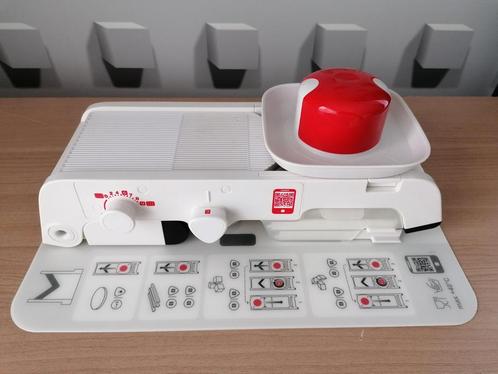 Tupperware MandoChef. rasp, groentesnijder, mandoline, Huis en Inrichting, Keuken | Tupperware, Zo goed als nieuw, Ophalen of Verzenden