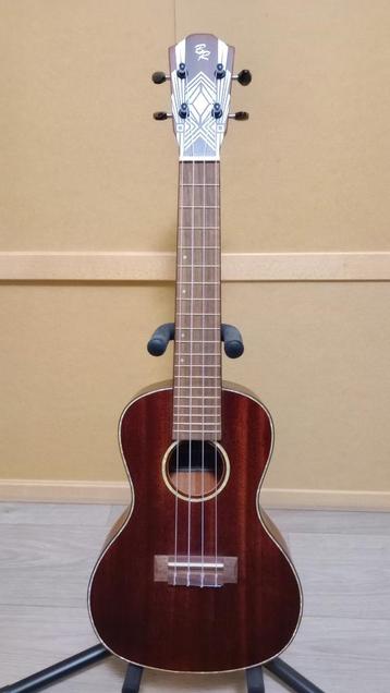 Ukulele concert Bâton Rouge UV11-C-SCC beschikbaar voor biedingen