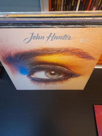 lp - john hunter - more than meets the eye, Cd's en Dvd's, Vinyl | Rock, Ophalen of Verzenden, Zo goed als nieuw, 12 inch, Overige genres