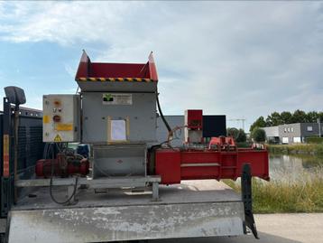 Isomo Machine Heger beschikbaar voor biedingen