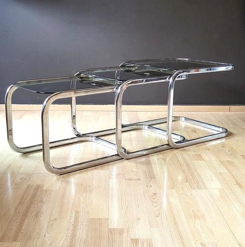 ✔️ Vittorio Italië tafels uit de jaren 70, Huis en Inrichting, Tafels | Salontafels, Zo goed als nieuw, Rechthoekig, Glas, Metaal