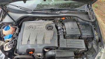 Injecteur Vw Golf 2011 1.6 Diesel 1 défectueux, Autos, Euro 5, Boîte manuelle, Noir, 5 portes