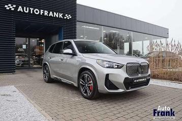 BMW iX1 30 / 4X4 / M-SPORT / TREKHK / PANO / 360CAM / MEMO beschikbaar voor biedingen