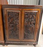 Oosterse Kast Ladekast, Ophalen