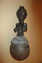 Ancienne calebasse de divination Africaine Luba, Envoi