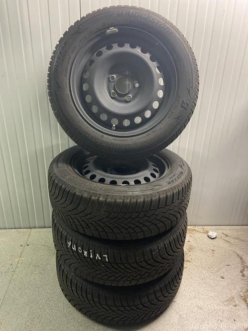 Hyundai Kona 2020 Bridgestone 205/60/R16 Winter, Auto-onderdelen, Banden en Velgen, Banden en Velgen, Winterbanden, 16 inch, 205 mm